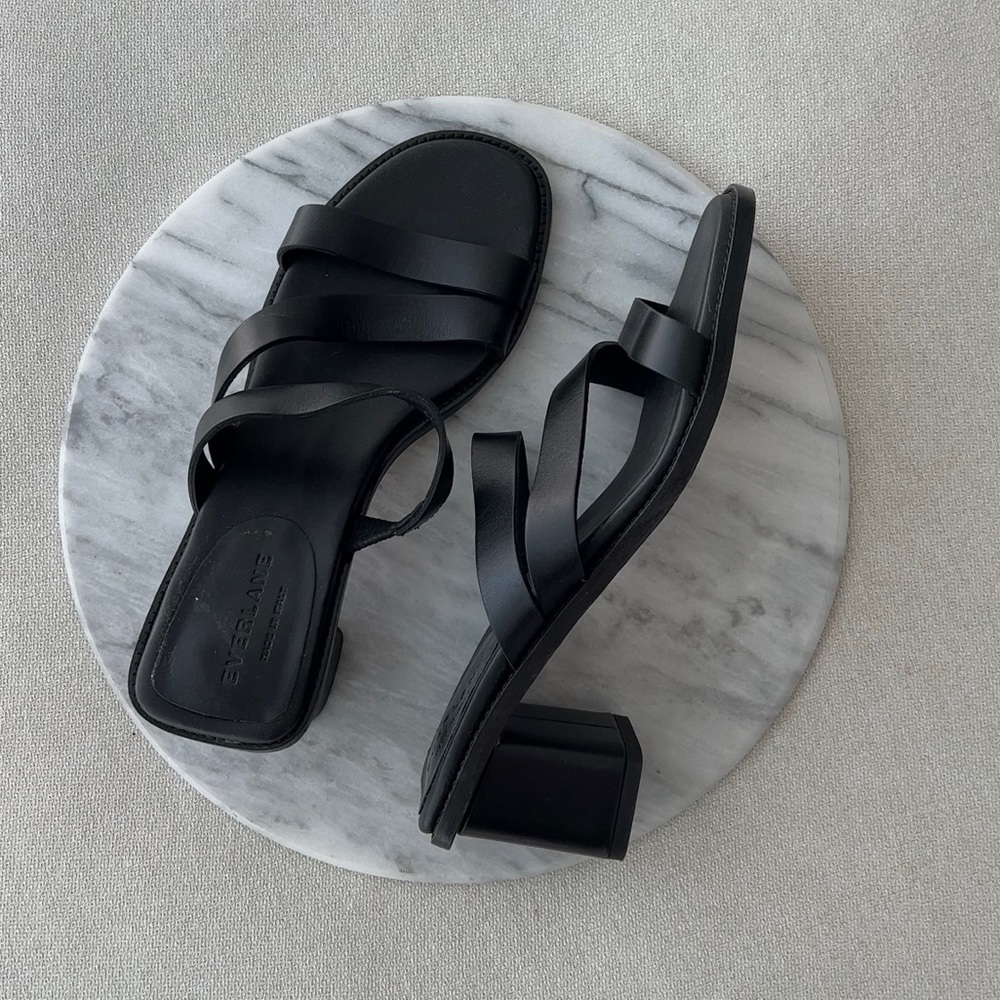 New EVERLANE leather sandals